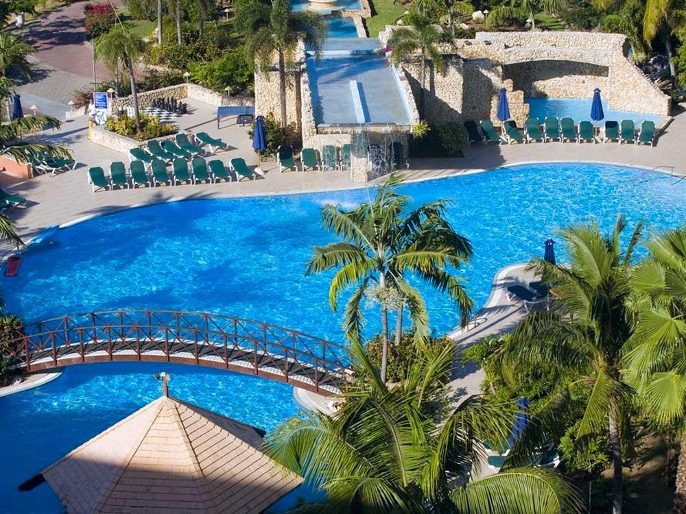 Hotels Saint Martin (These rates are also valid for Family & Friends)